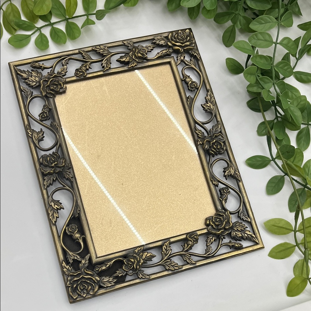 Vintage Bronze Floral Picture Frame 5x7